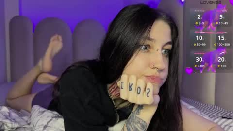 Dita online show from 04-27-26, 04:49