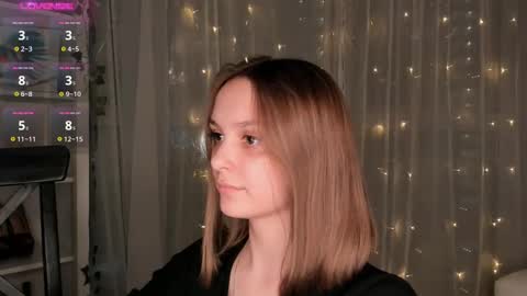 Snapshot of ms_elizabethqueen chatting on 02-16-25, 10:10 Elizabeth online show from 02-16-25, 10:10
