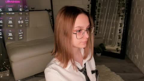 Snapshot of ms_elizabethqueen chatting on 03-02-25, 03:48 Elizabeth online show from 03-02-25, 03:48