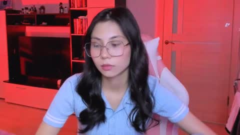 ms_emily_ online show from 03-31-26, 12:38