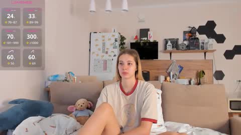 Ms ForYOU online show from 09-25-25, 03:43