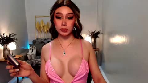 Evon online show from 02-20-25, 05:01