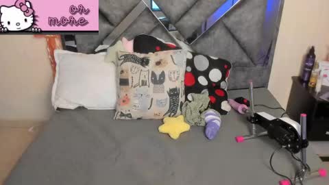 Snapshot of ms_meloddy chatting on 04-24-26, 02:30 Ms Meloddy online show from 04-24-26, 02:30
