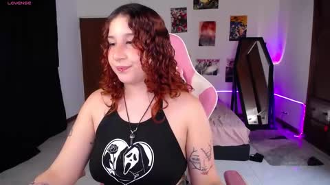 Manuela3 online show from 11-30-25, 12:14