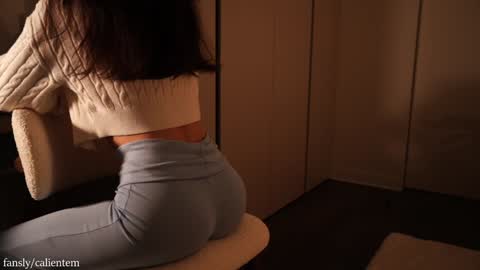 Your M online show from 12-16-25, 02:22