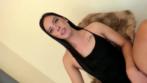 selena online show from 01-10-25, 10:06