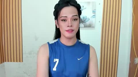 selena online show from 04-11-26, 08:18