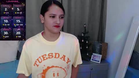 Snapshot of ms_valentina_01 chatting on 12-27-24, 11:53 Valentina online show from 12-27-24, 11:53