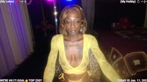 Snapshot of ms_waterworks chatting on 01-12-25, 02:45 DaPussyFairy online show from 01-12-25, 02:45