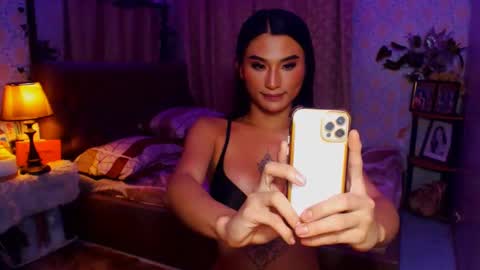 Thea online show from 01-17-25, 11:06