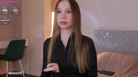 Snapshot of msaura chatting on 10-09-25, 05:16 Svetlana  online show from 10-09-25, 05:16