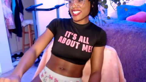 Snapshot of msemonibrown chatting on 01-13-26, 06:13 CocoSage online show from 01-13-26, 06:13