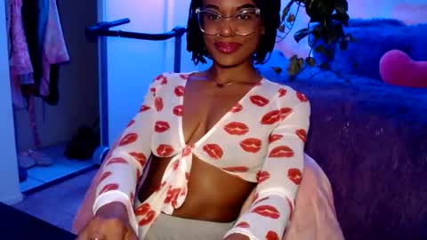 Snapshot of msemonibrown chatting on 02-24-26, 06:11 CocoSage online show from 02-24-26, 06:11