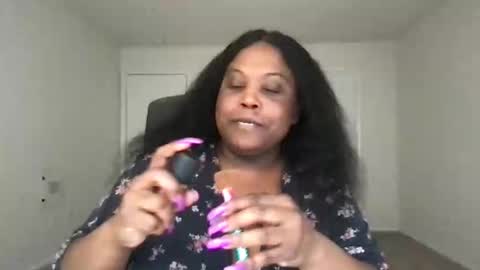 Chocolate  Candy   Stick online show from 03-01-26, 07:49