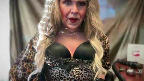 mskarentoy online show from 03-03-25, 09:37