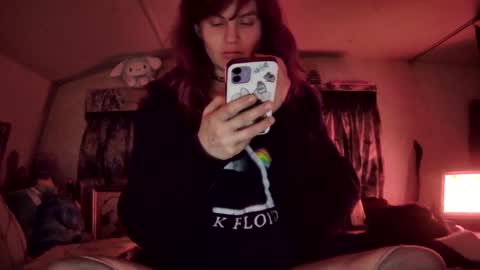 Snapshot of msmallow chatting on 12-04-24, 05:49 Mallow online show from 12-04-24, 05:49