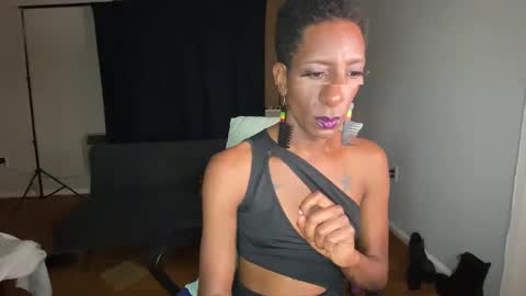 Merlin Mystique online show from 09-23-25, 02:36