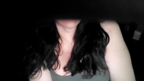 Snapshot of msmomy69 chatting on 02-06-26, 05:45 msmomy69 online show from 02-06-26, 05:45