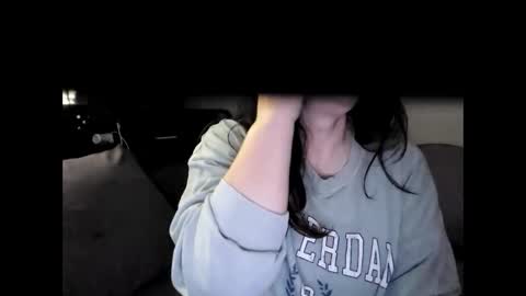 Snapshot of msmomy69 chatting on 02-15-26, 01:31 msmomy69 online show from 02-15-26, 01:31