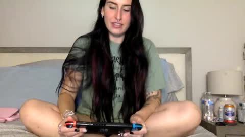 Snapshot of msrubyhayes chatting on 04-29-26, 01:53 Ruby online show from 04-29-26, 01:53
