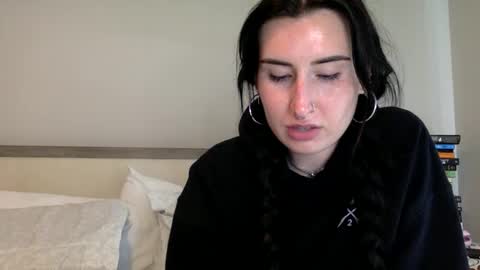 Snapshot of msrubyhayes chatting on 05-04-26, 02:13 Ruby online show from 05-04-26, 02:13
