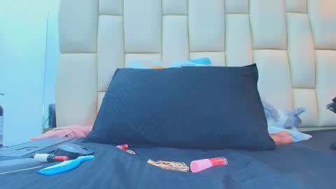 FERNANDA 3 online show from 11-26-25, 03:07