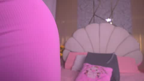 Manuela  online show from 04-14-26, 03:12