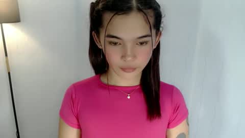 Snapshot of mstefany chatting on 12-22-24, 12:39 tefany online show from 12-22-24, 12:39