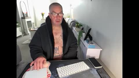 Snapshot of mtb1697 chatting on 11-20-25, 10:48 mtb1697 online show from 11-20-25, 10:48