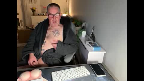 Snapshot of mtb1697 chatting on 11-24-25, 10:53 mtb1697 online show from 11-24-25, 10:53