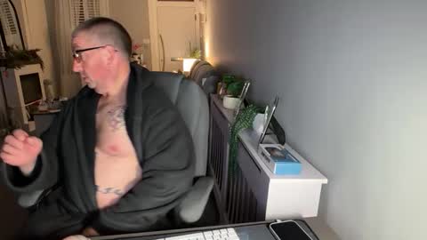 Snapshot of mtb1697 chatting on 11-30-25, 11:20 mtb1697 online show from 11-30-25, 11:20