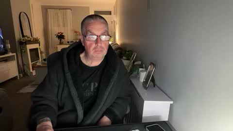 Snapshot of mtb1697 chatting on 01-18-26, 11:19 mtb1697 online show from 01-18-26, 11:19