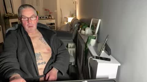 Snapshot of mtb1697 chatting on 02-08-26, 11:52 mtb1697 online show from 02-08-26, 11:52