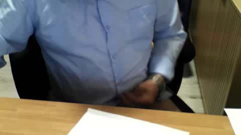 Snapshot of mtwpaul chatting on 04-22-26, 01:56 mtwpaul online show from 04-22-26, 01:56