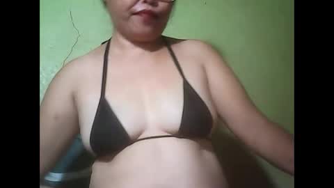 Snapshot of muffy_bunny chatting on 09-20-25, 11:11 muffy_bunny online show from 09-20-25, 11:11