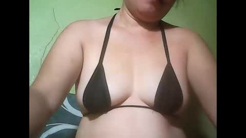 Snapshot of muffy_bunny chatting on 09-22-25, 08:33 muffy_bunny online show from 09-22-25, 08:33