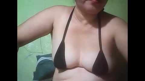Snapshot of muffy_bunny chatting on 10-06-25, 08:50 muffy_bunny online show from 10-06-25, 08:50