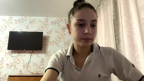 Snapshot of muibuzick chatting on 02-14-26, 07:16 Tia online show from 02-14-26, 07:16