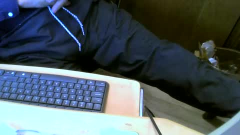 Snapshot of muller520 chatting on 07-22-26, 07:05 muller520 online show from 07-22-26, 07:05