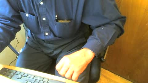 Snapshot of muller520 chatting on 07-24-26, 01:20 muller520 online show from 07-24-26, 01:20