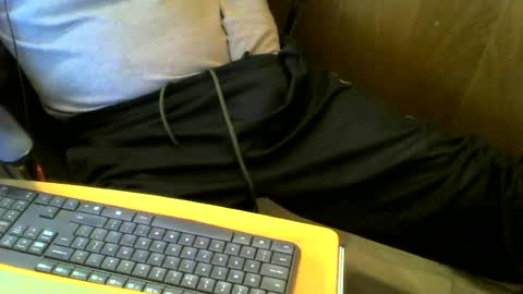 Snapshot of muller520 chatting on 08-01-26, 05:34 muller520 online show from 08-01-26, 05:34