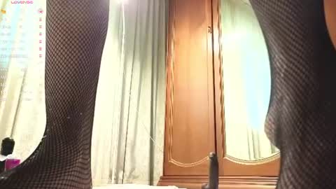Snapshot of mullty chatting on 06-28-26, 01:44 Mullty online show from 06-28-26, 01:44