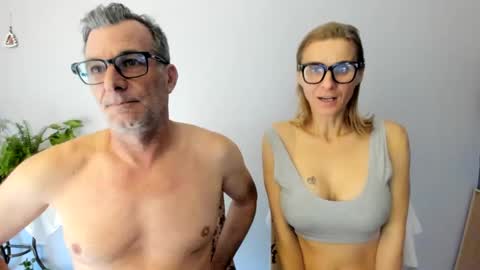 Snapshot of munishpunish chatting on 01-19-25, 03:32 LOVELY JULIA Peter DAY online show from 01-19-25, 03:32