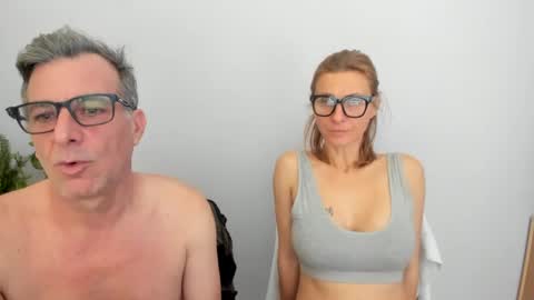 Snapshot of munishpunish chatting on 01-29-25, 02:42 LOVELY JULIA Peter DAY online show from 01-29-25, 02:42