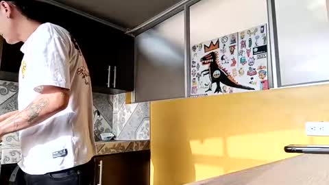 Snapshot of murfialdo chatting on 12-03-24, 12:38 Sebastian online show from 12-03-24, 12:38