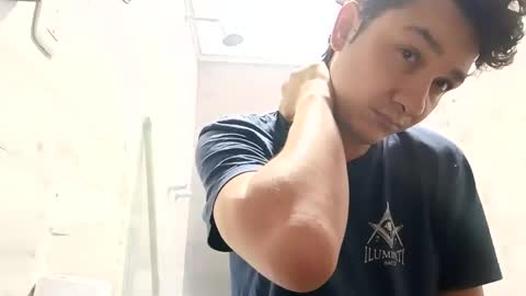 Snapshot of murfialdo chatting on 03-07-25, 12:34 Sebastian online show from 03-07-25, 12:34