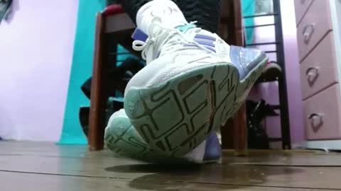 Muriel online show from 03-08-26, 11:19