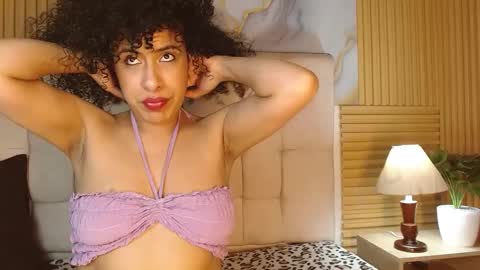 Snapshot of muriell303av chatting on 10-10-25, 05:06 muriell303av online show from 10-10-25, 05:06