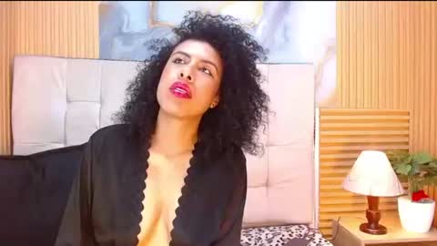 Snapshot of muriell303av chatting on 11-24-25, 03:50 muriell303av online show from 11-24-25, 03:50