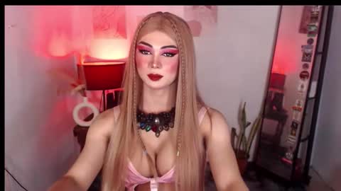 Snapshot of murphy_bitches chatting on 10-02-25, 02:35 MURPHY online show from 10-02-25, 02:35